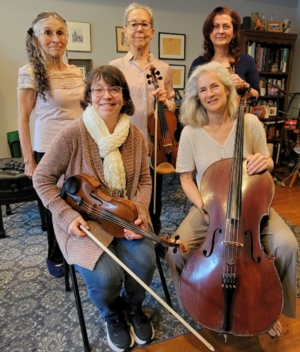 Live Performance: Kamarády Quintet